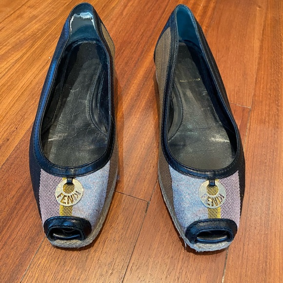 FENDI Authentic Espadrilles made in Italy - Picture 1 of 6